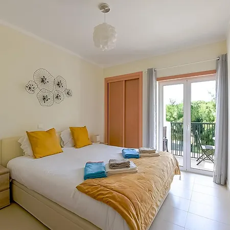Apartment Orange Sun
